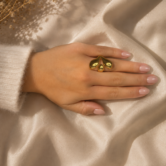 LOUISE Ring