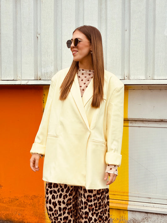 ODETTE Oversized Gele Blazer