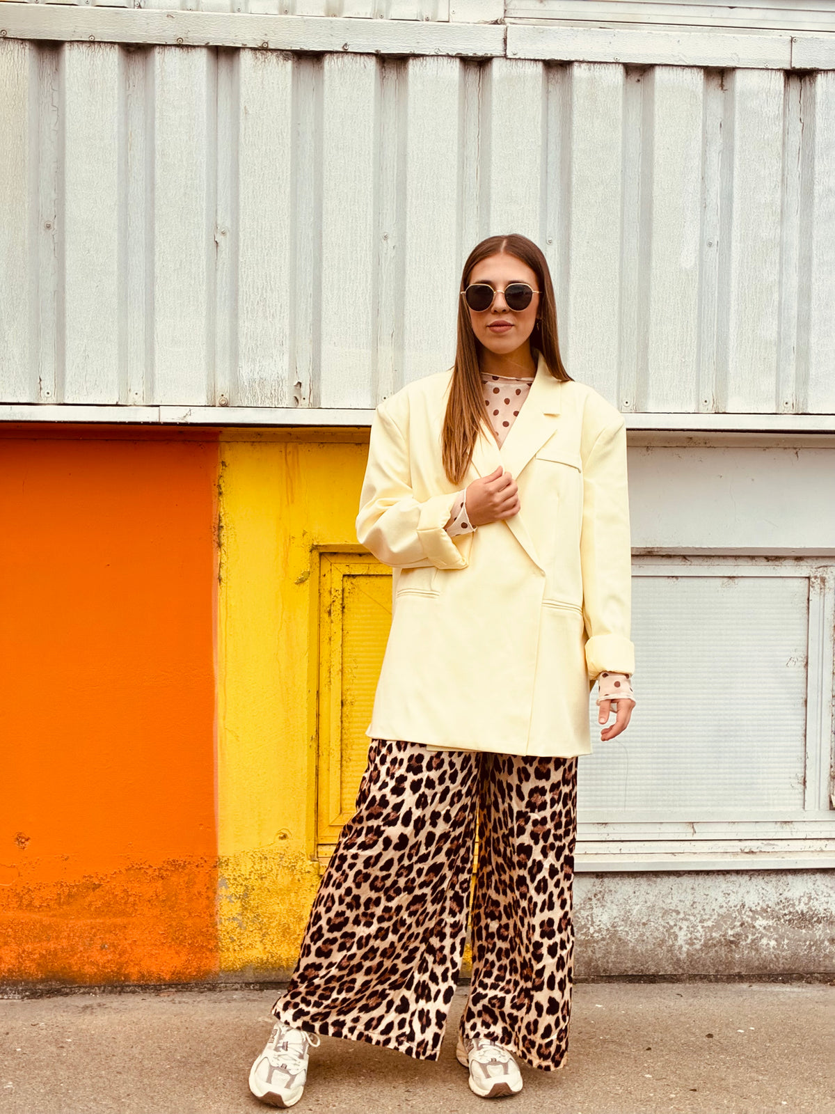 ODETTE Oversized Gele Blazer