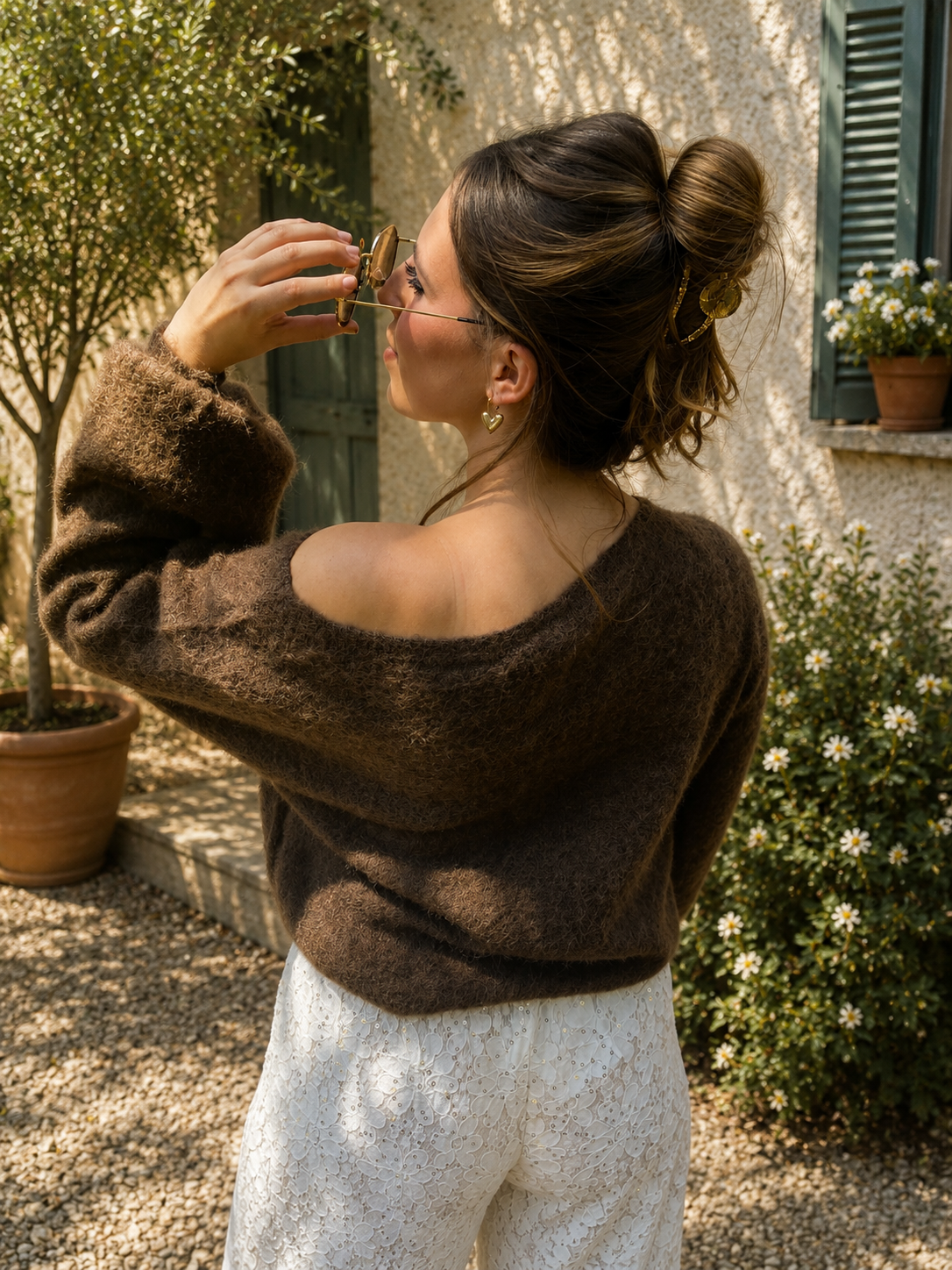 ADÉLE Off Shoulder Trui Bruin